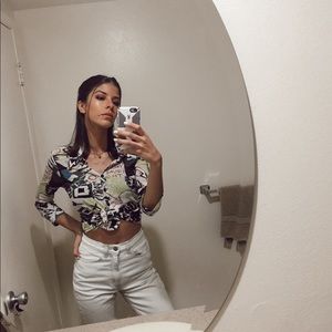 Meet your Posher, Victoria